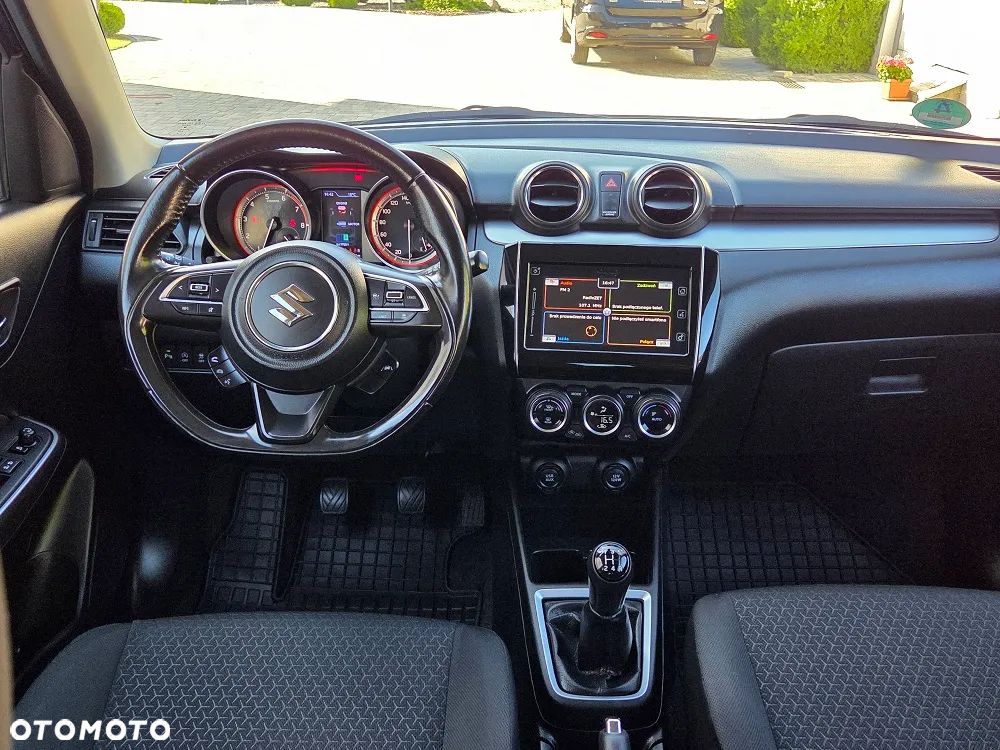 Suzuki Swift 1.2 Dualjet SHVS Premium - 10