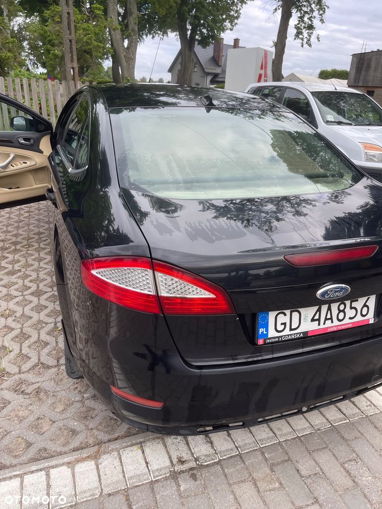 Ford Mondeo 1.8 TDCi Trend - 13