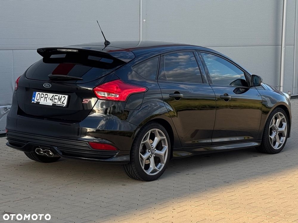 Ford Focus 2.0 TDCi ST - 7