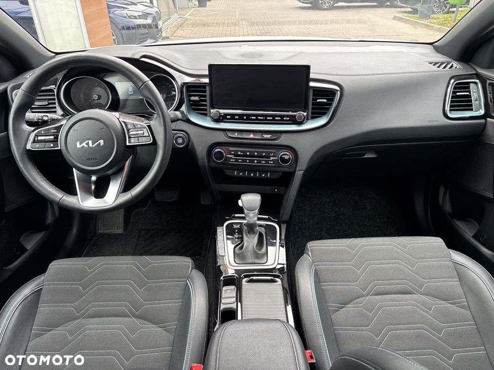 Kia XCeed 1.6 T-GDI Tribute DCT - 14