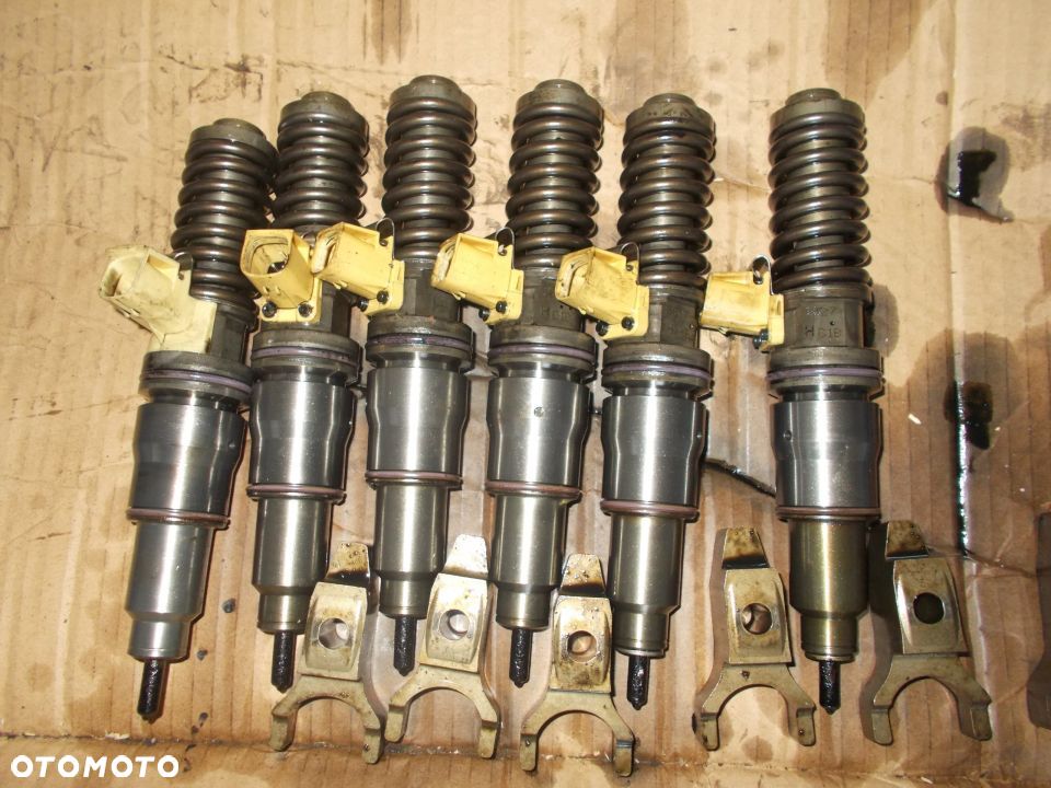 POMPOWTRYSKIWACZE VOLVO FH 13 20503229 - 1