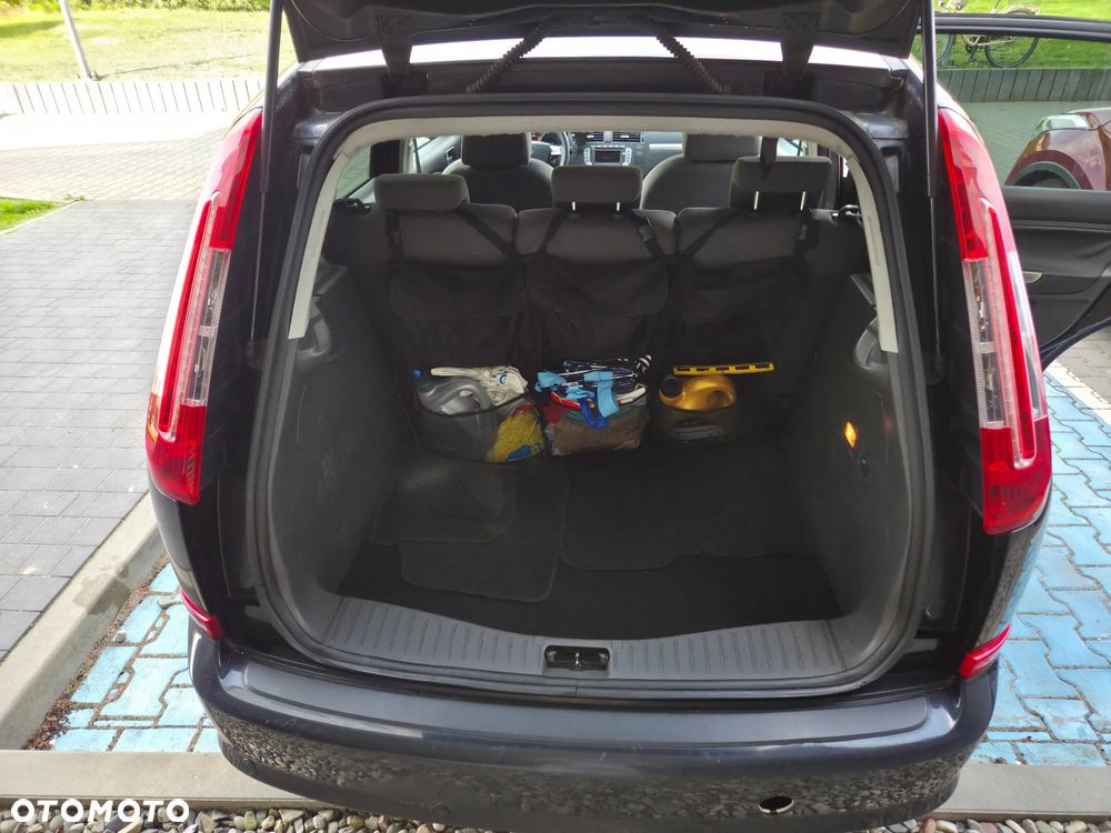 Ford Focus C-Max - 9