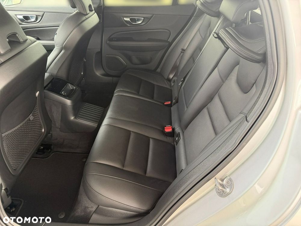 Volvo V60 - 23