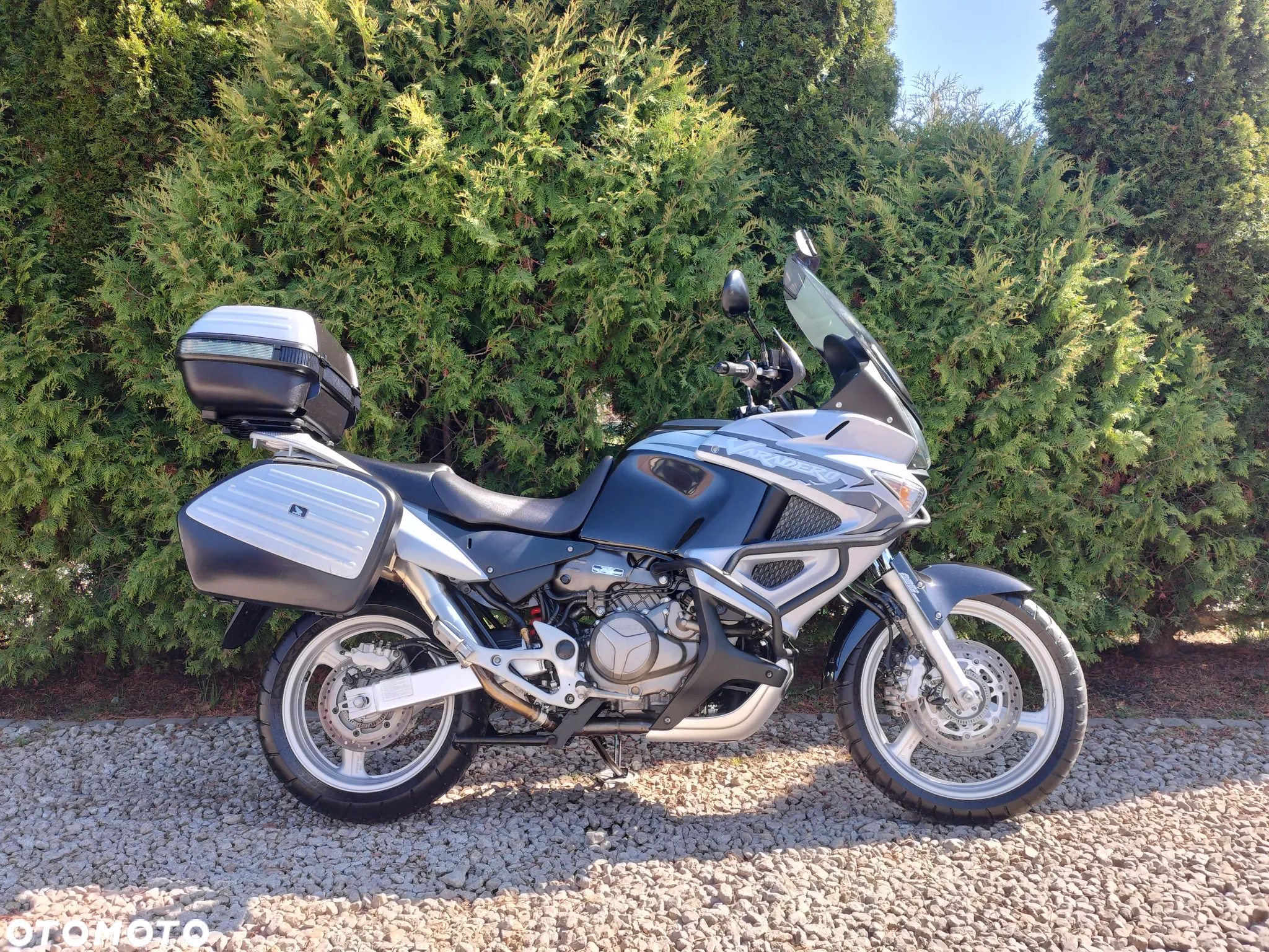 Honda XL - 3