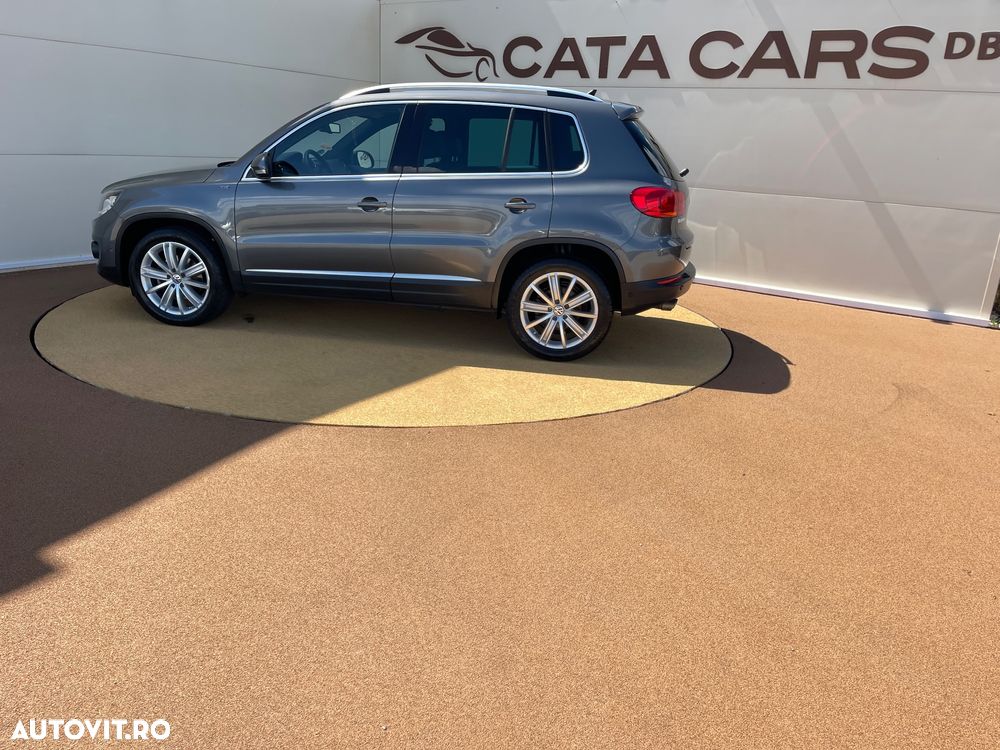 Volkswagen Tiguan 2.0 TDI SCR BlueMotion Technology Lounge Sport & Style - 7