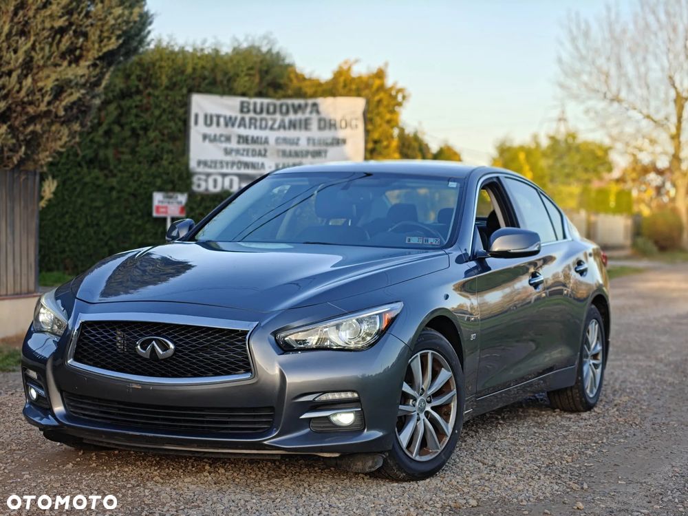 Infiniti Q50