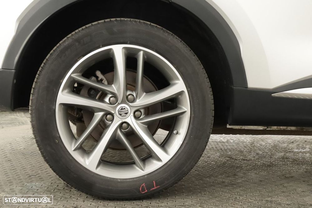 MG EHS 1.5 T-GDI Plug-in Hybrid Luxury - 5