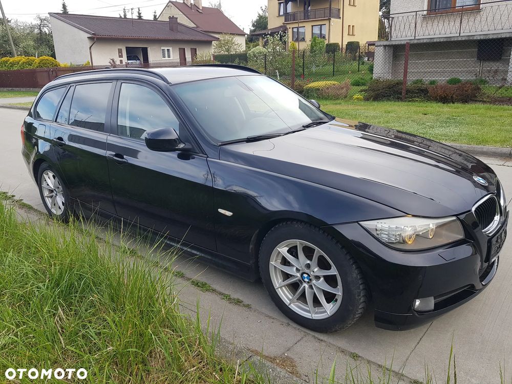 BMW Seria 3 320d Efficient Dynamics Edition - 4