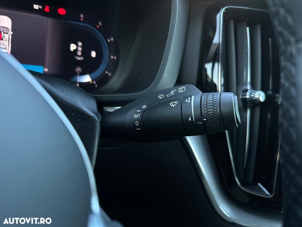 Volvo XC 60 B4 D Core - 38