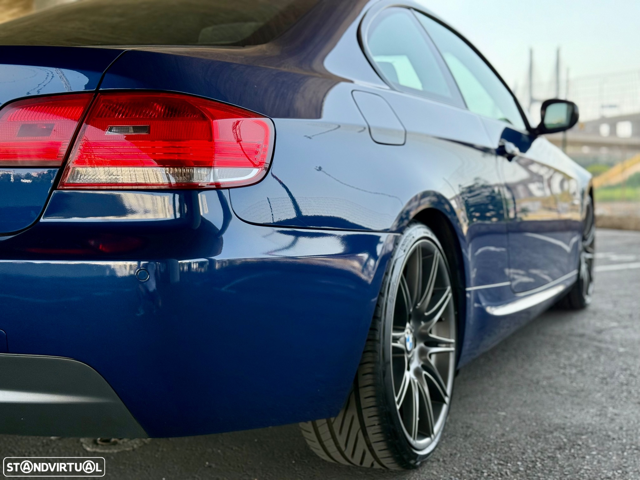 BMW 320 d Coupe - 14