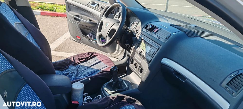 Skoda Octavia - 7