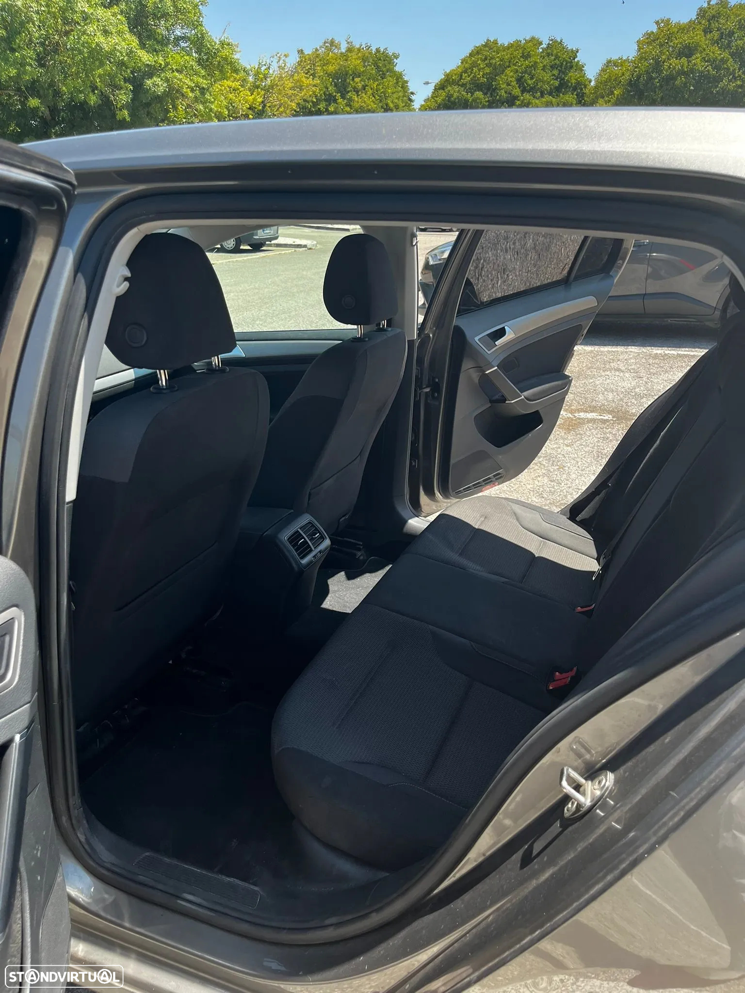 VW Golf 1.6 TDi GPS Edition - 16