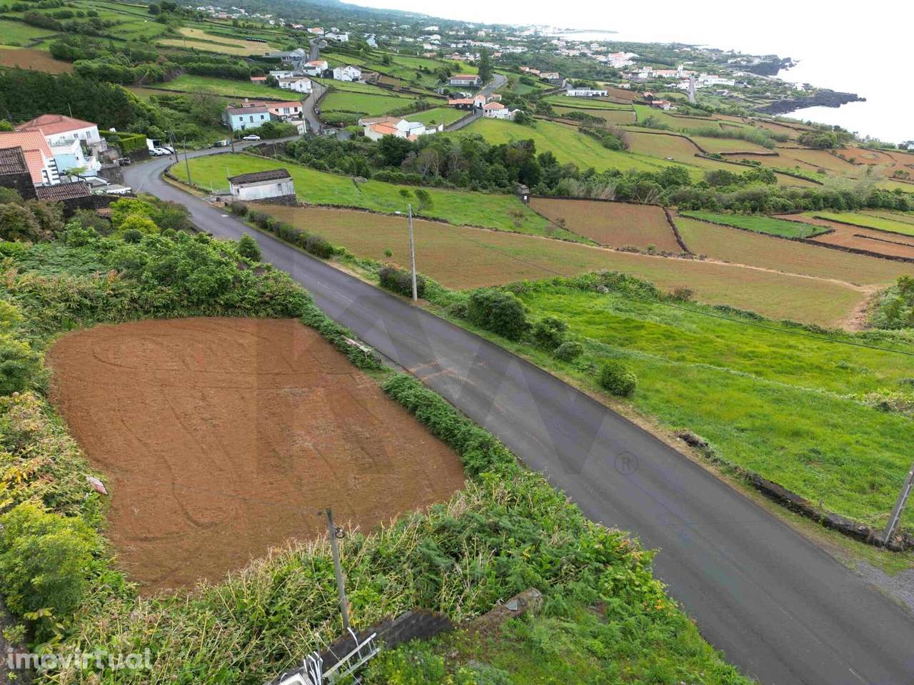 Terreno para Boutique Hotel em São Miguel Arcanjo - Grande imagem: 2/13