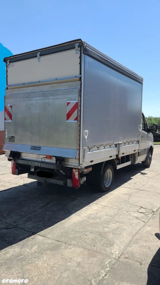 Volkswagen CRAFTER - 2