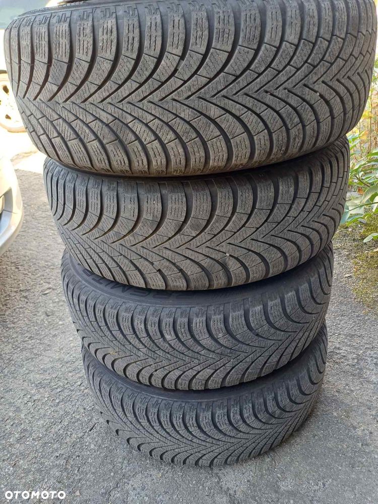 BMW Seria 1 118d - 12