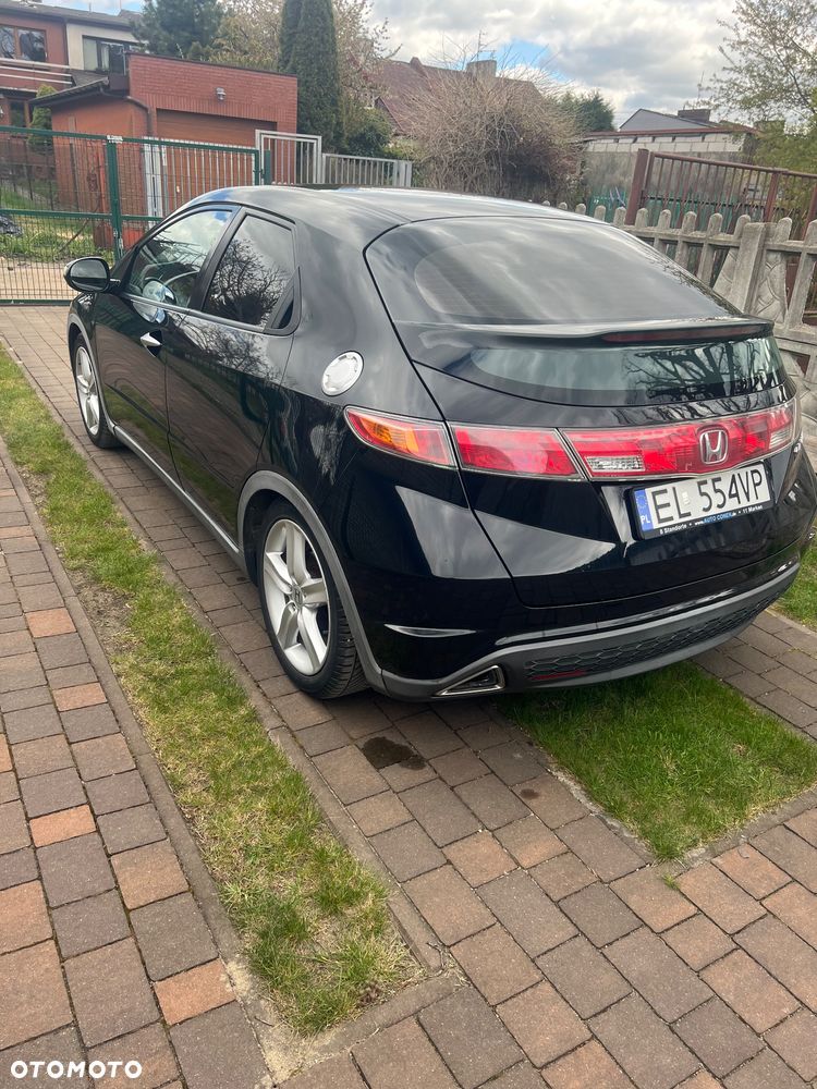 Honda Civic 1.8i-VTEC Comfort - 9