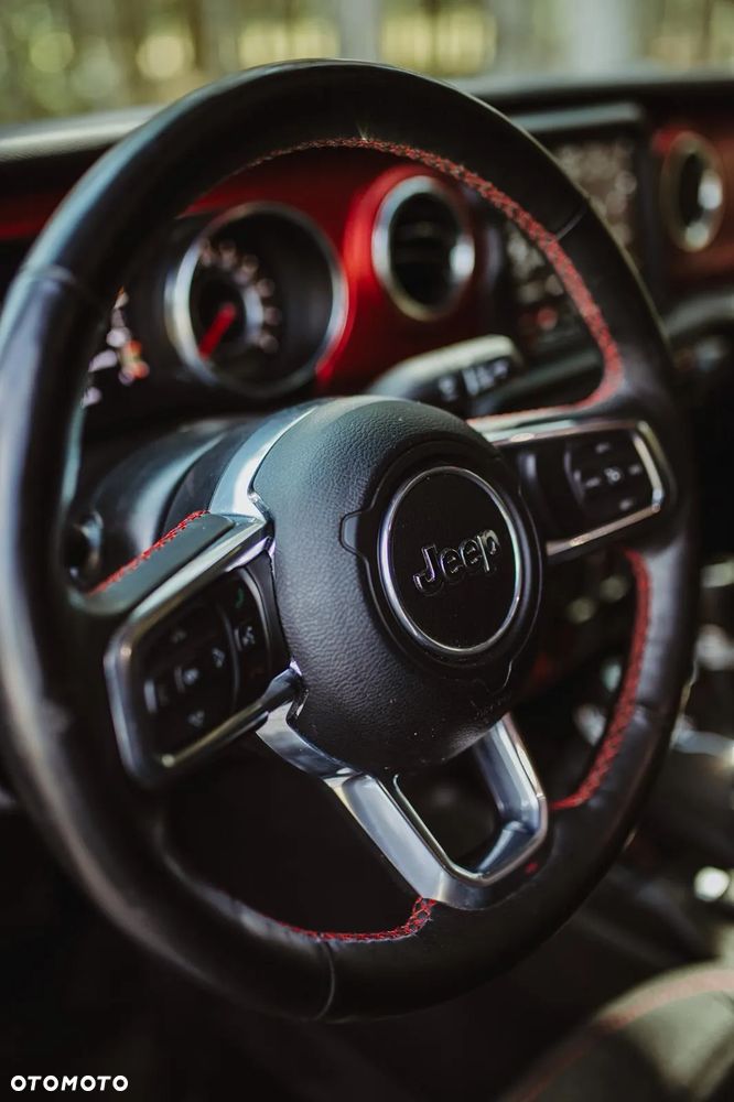 Jeep Gladiator - 15