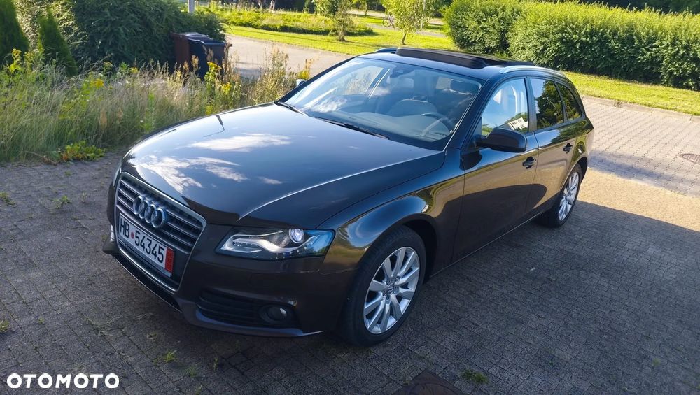 Audi A4 Avant - 4