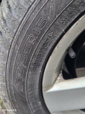 Volkswagen Jetta 1.2 TSI Comfortline - 5