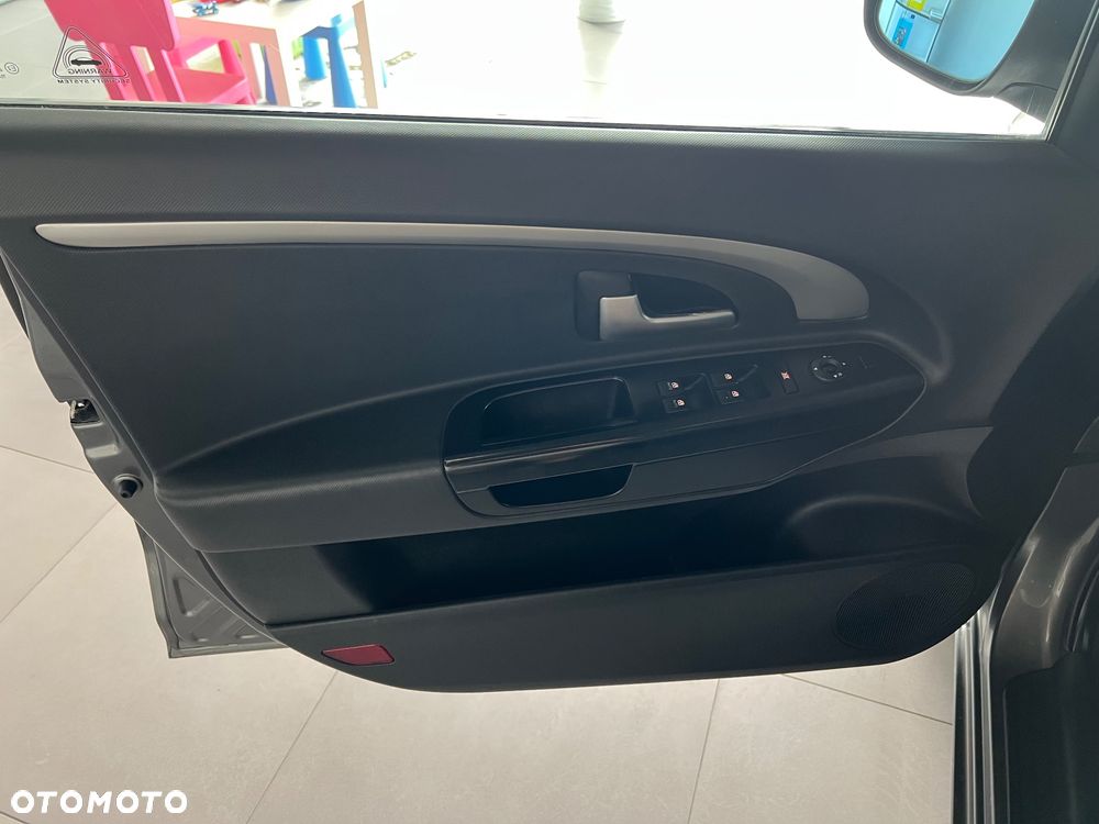 Kia Ceed - 17