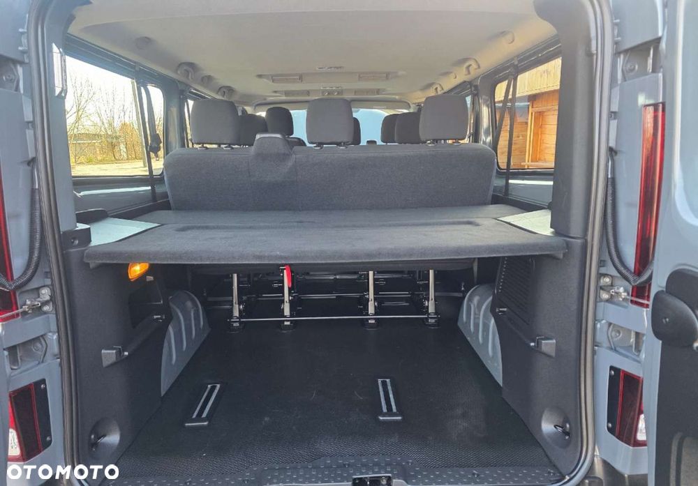 Renault Trafic - 31