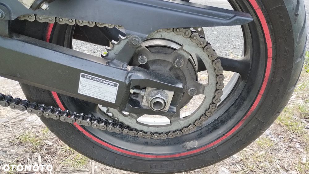 Yamaha FZ6 - 11