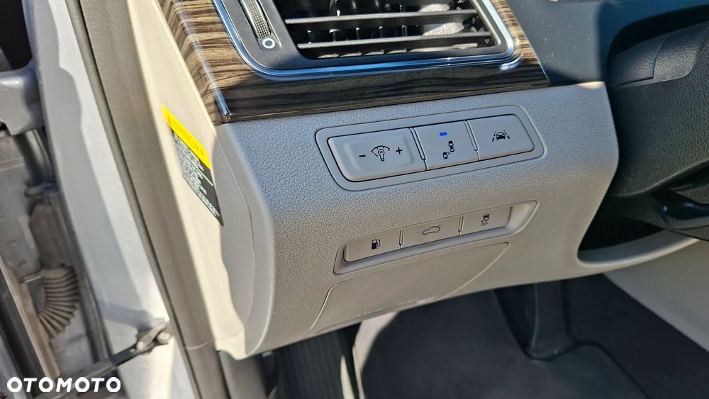 Hyundai Sonata - 15