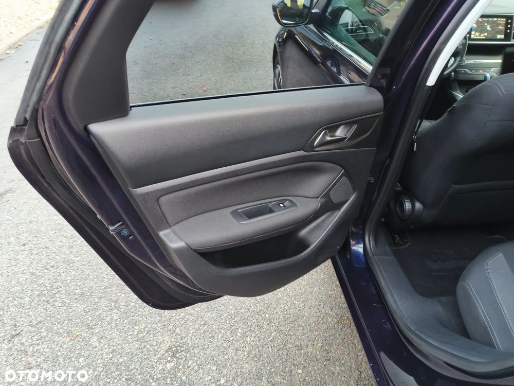 Peugeot 308 BlueHDi 120 EAT6 Stop & Start Allure - 12