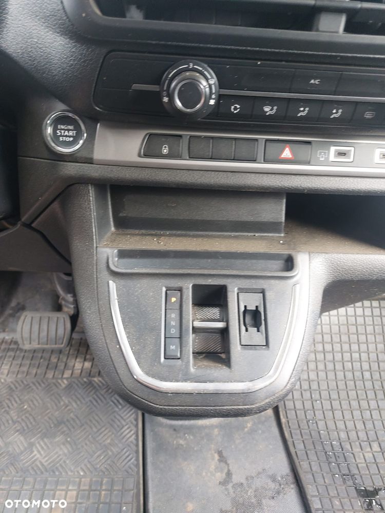 Toyota Proace Verso - 20