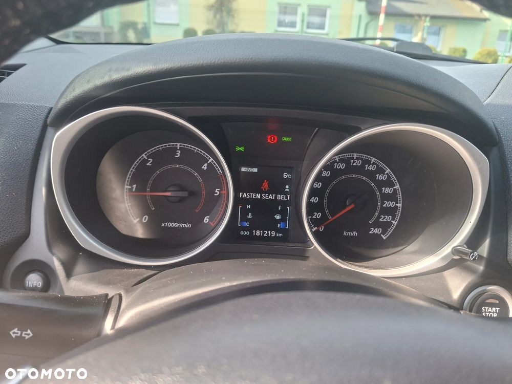 Mitsubishi ASX 1.8 DID Instyle NAVI 4WD AS&G - 20