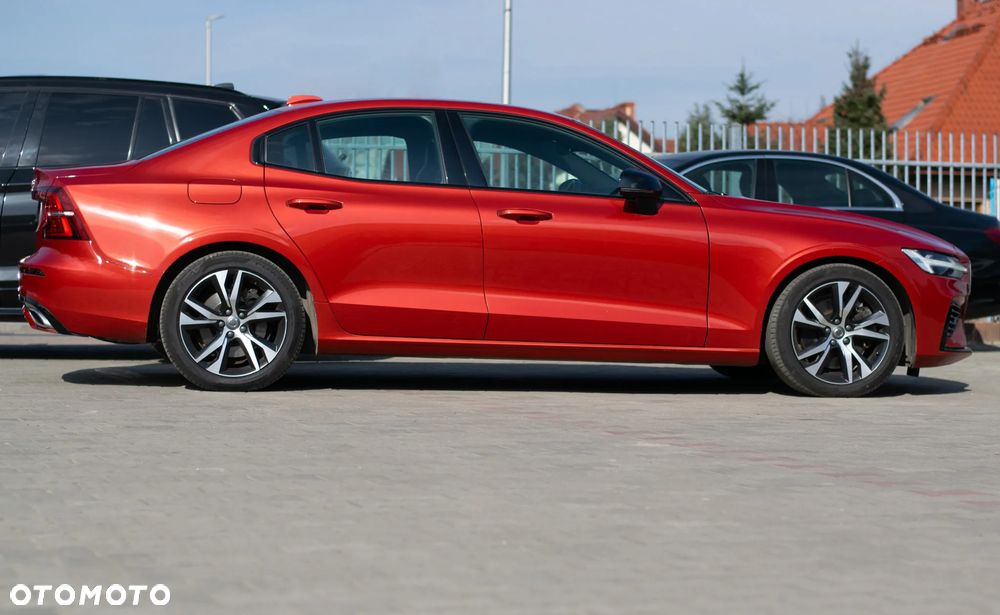 Volvo S60 T8 Recharge AWD Geartronic RDesign - 5