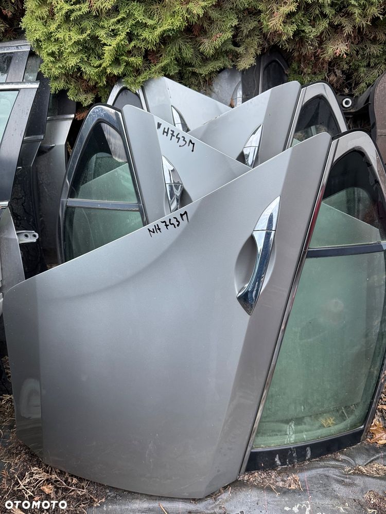 Honda Accord VIII sedan drzwi przód lub tył NH 743m