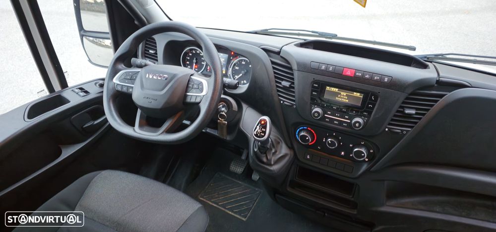 Iveco Daily 35C16 *Caixa Automática - 7