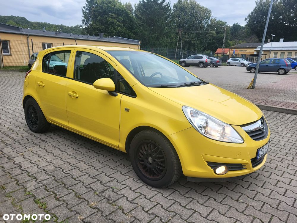 Opel Corsa 1.4 Cosmo - 2