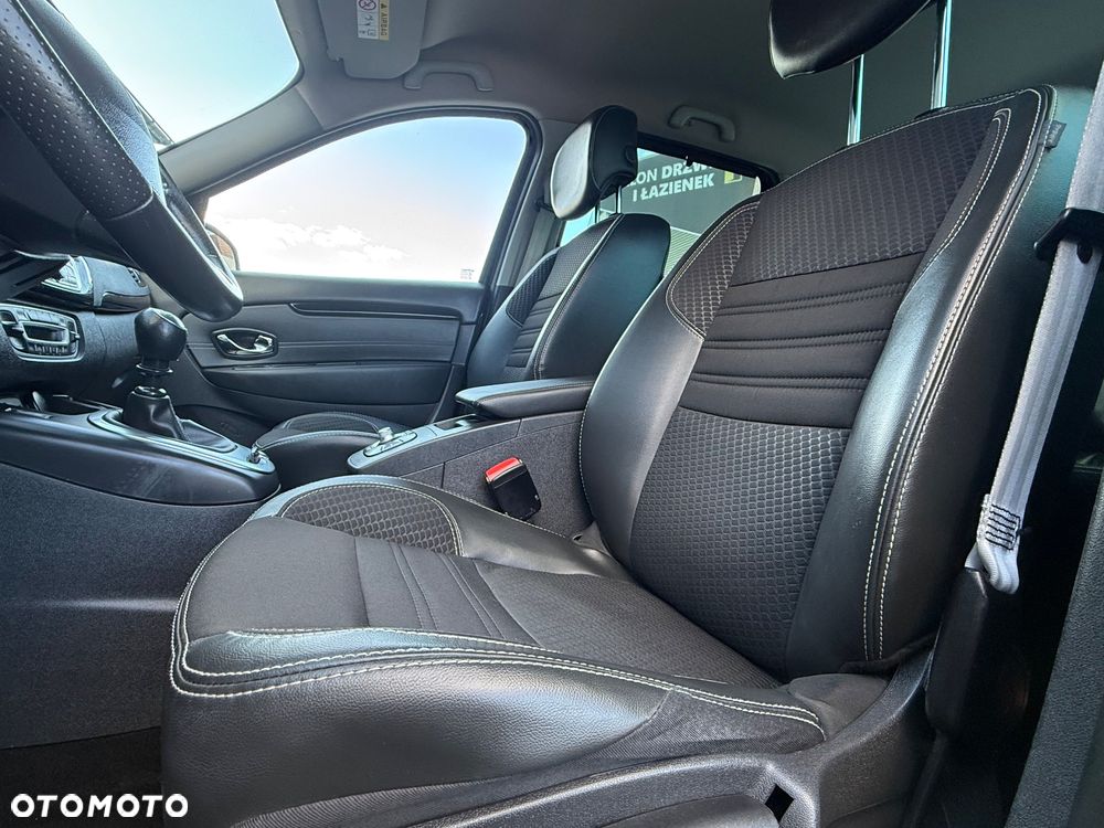 Renault Scenic ENERGY dCi 130 BOSE EDITION - 11