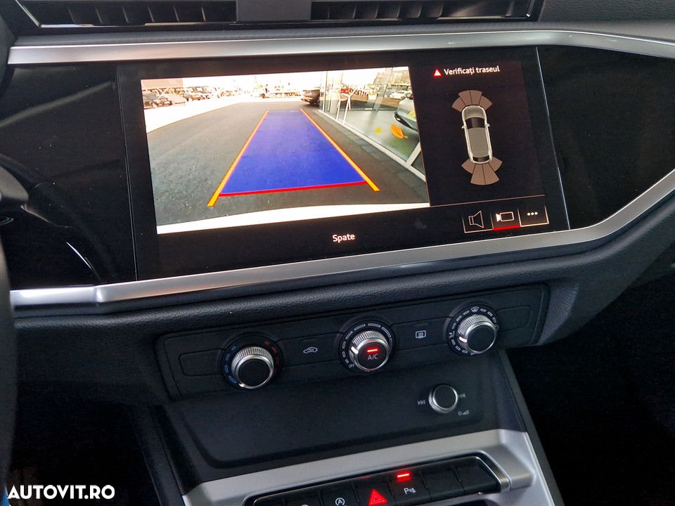 Audi Q3 35 TFSI S tronic - 24
