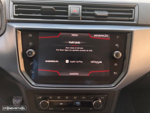 SEAT Arona 1.6 TDI Reference — fotografia 24