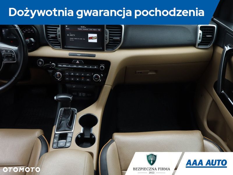 Kia Sportage - 10