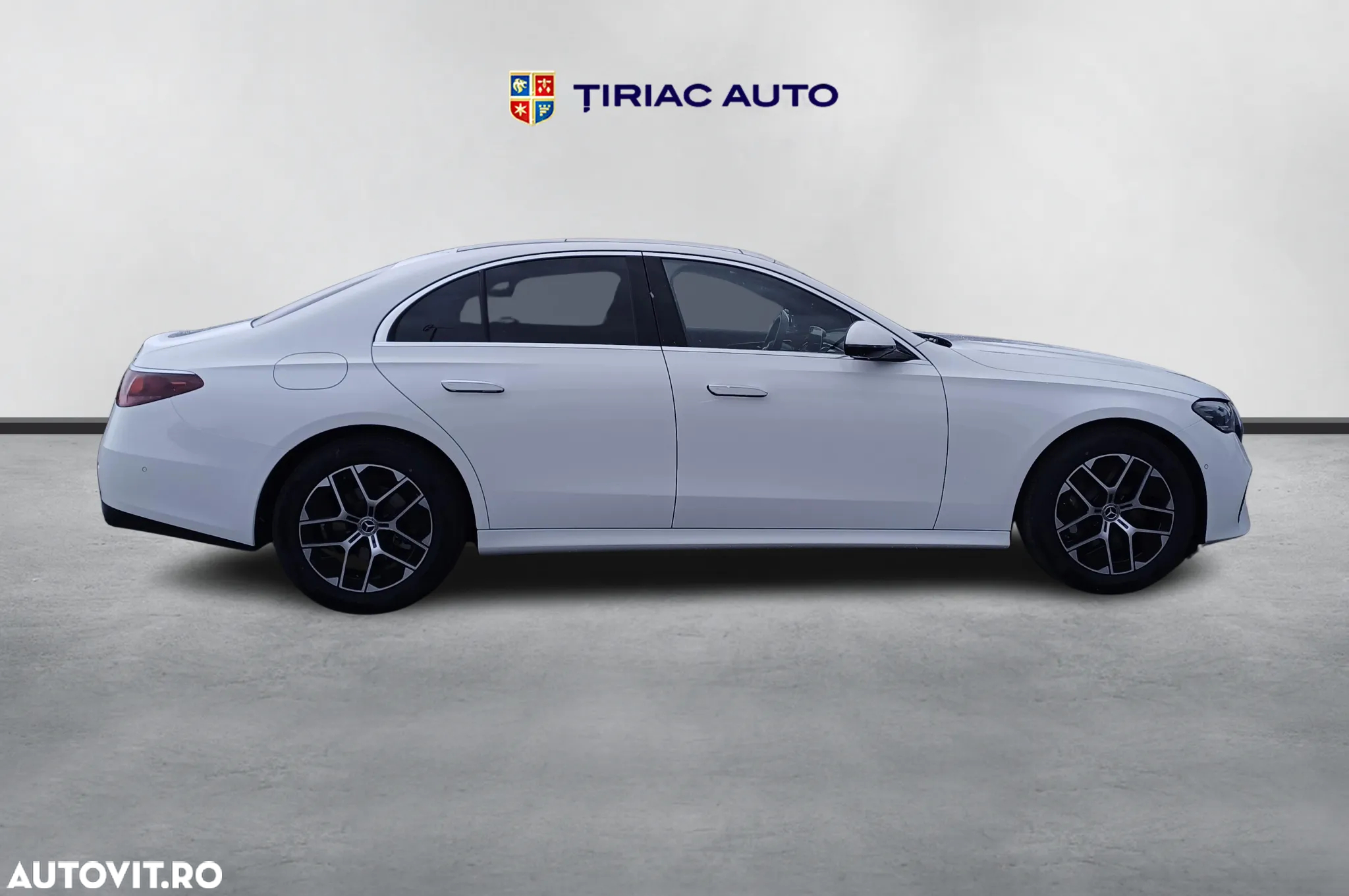 Mercedes-Benz E 200 MHEV 4MATIC Aut. - 6