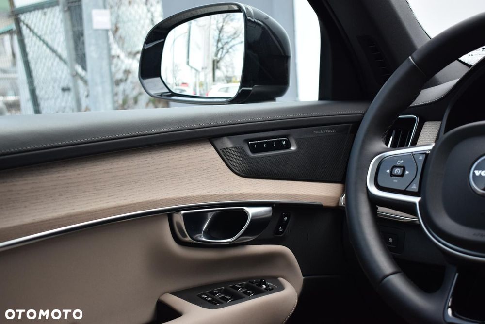 Volvo XC 90 - 15