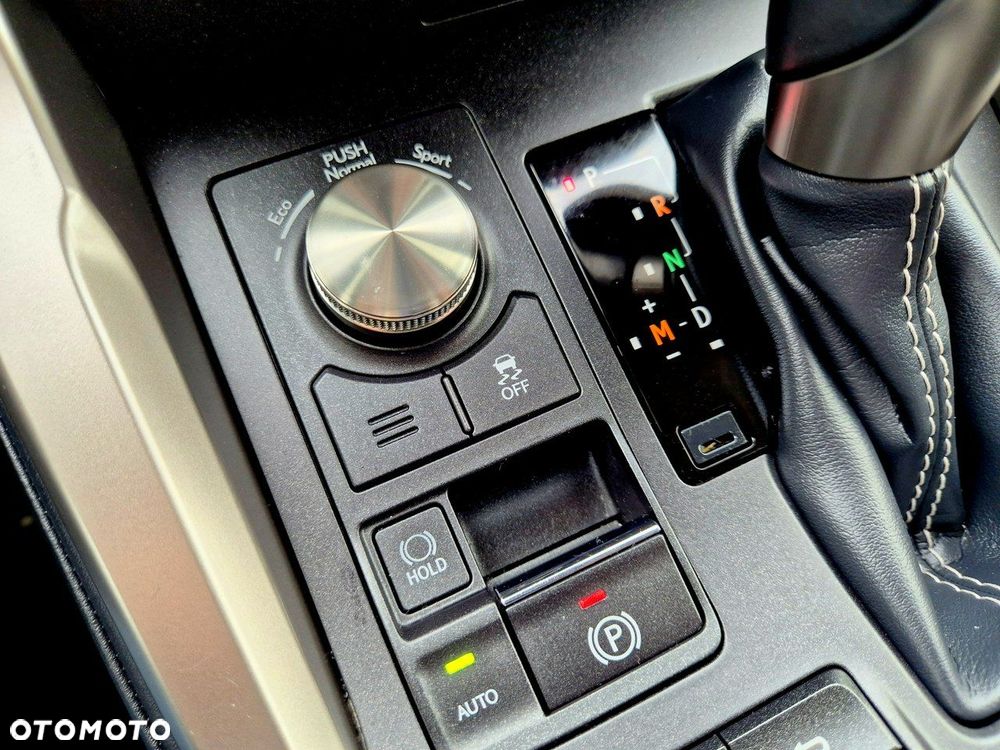 Lexus NX - 25