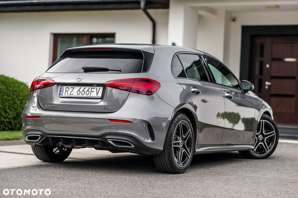 Mercedes-Benz Klasa A 220 4-Matic AMG Line 8G-DCT - 34