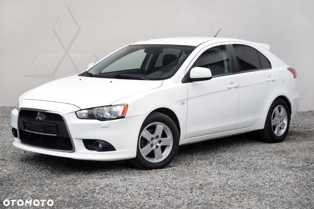 Mitsubishi Lancer