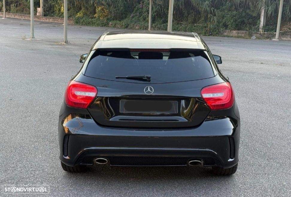 Mercedes-Benz A 180 d AMG Line - 34