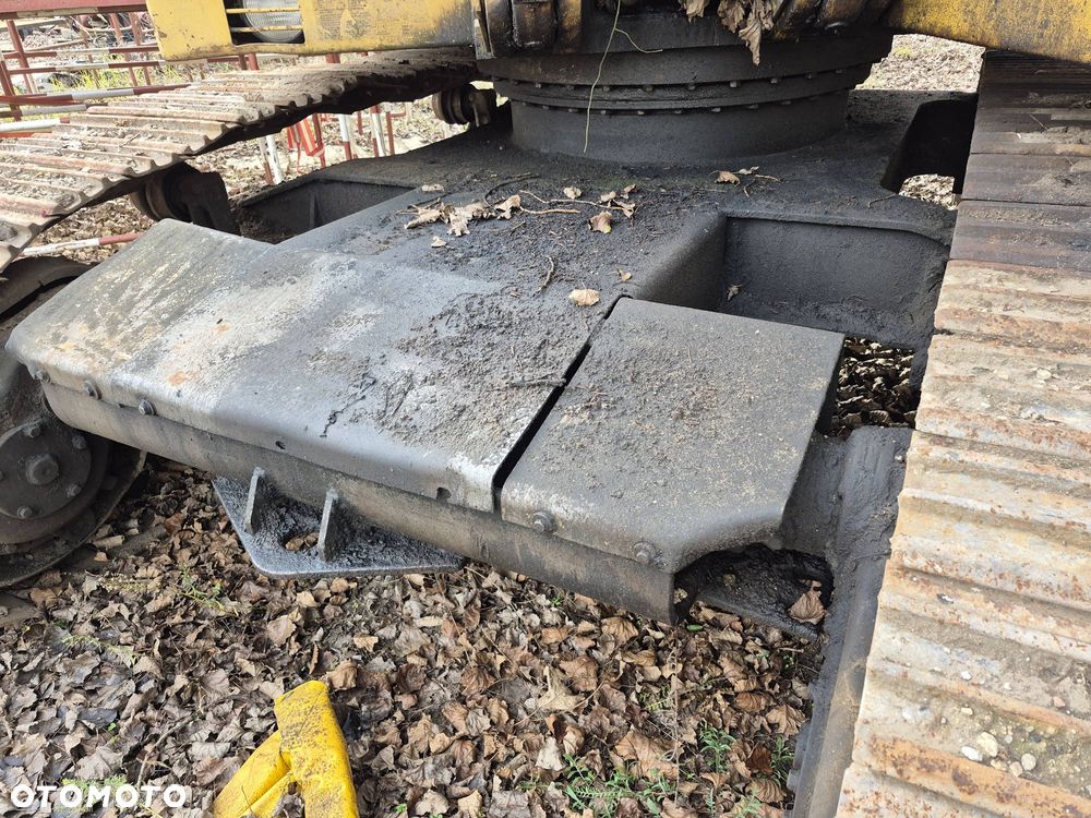 Caterpillar 215 DLC - 8