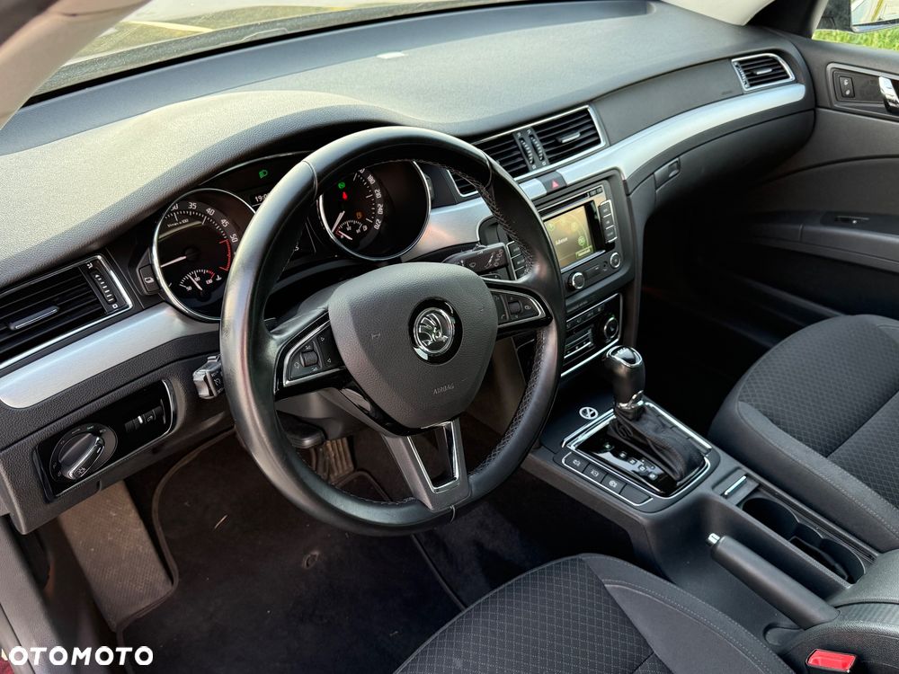 Skoda Superb 2.0 TDI Green tec DSG Elegance - 19