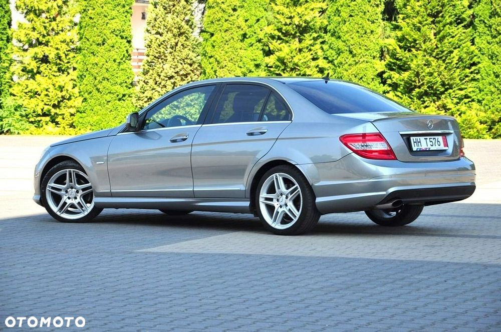 Mercedes-Benz Klasa C - 22