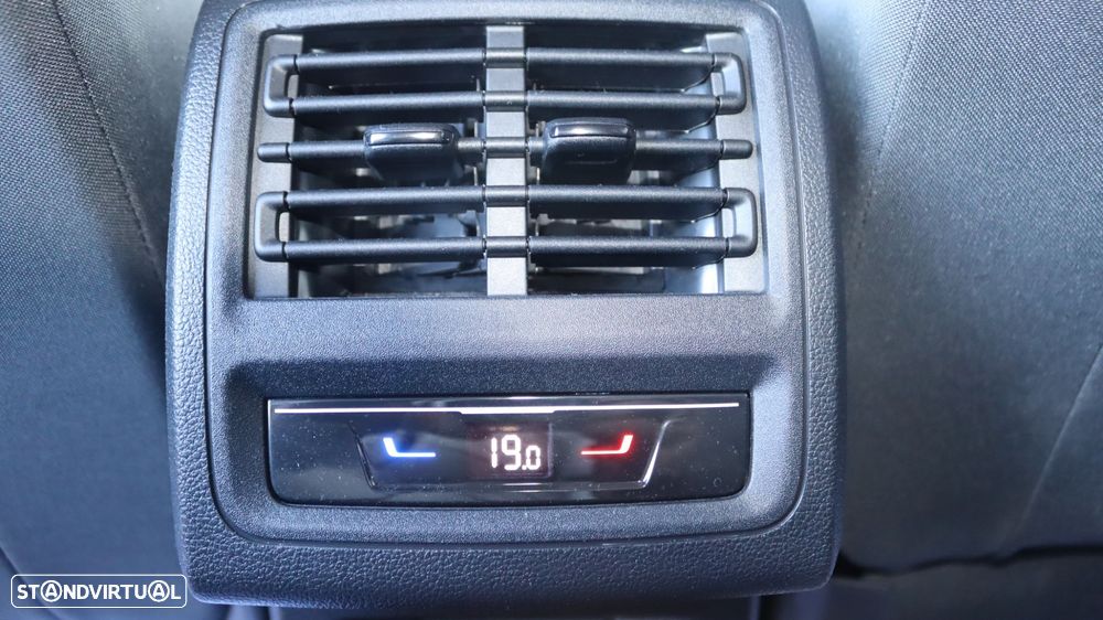 VW Golf 1.0 TSI Life - 46