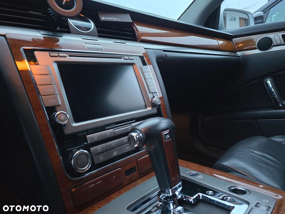 Volkswagen Phaeton 3.0 V6 TDI DPF 4MOTION Automatik (4 Sitzer) - 11