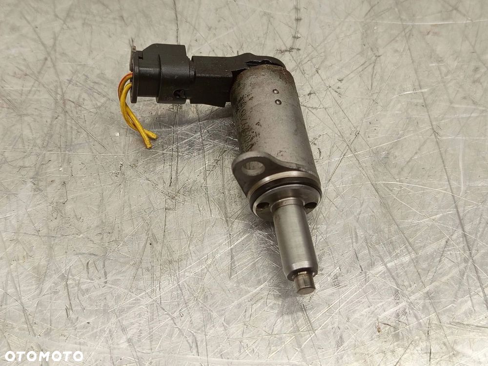 Zawór zmiennych faz rozrządu Audi VW Seat Skoda 1.8 2.0 TFSI 06H103697A - 3